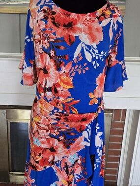 Floral Ruffle-Sleeve Wrap Dress in Royal Blue and Coral